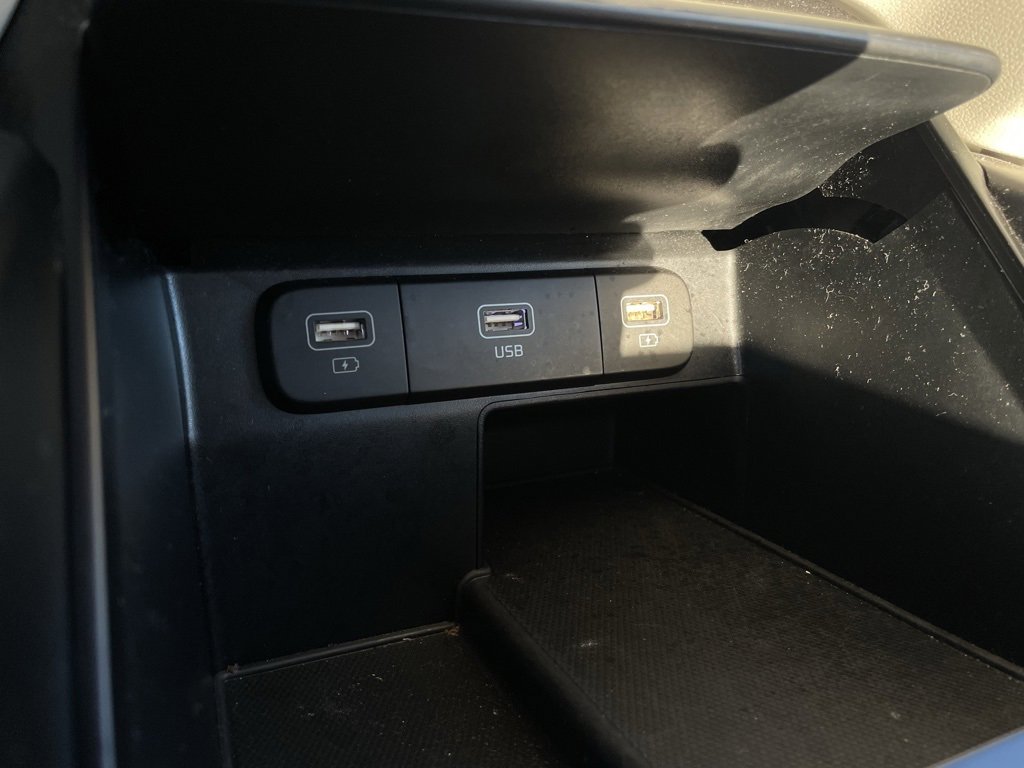 Used 2022 Kia Sorento S image 20