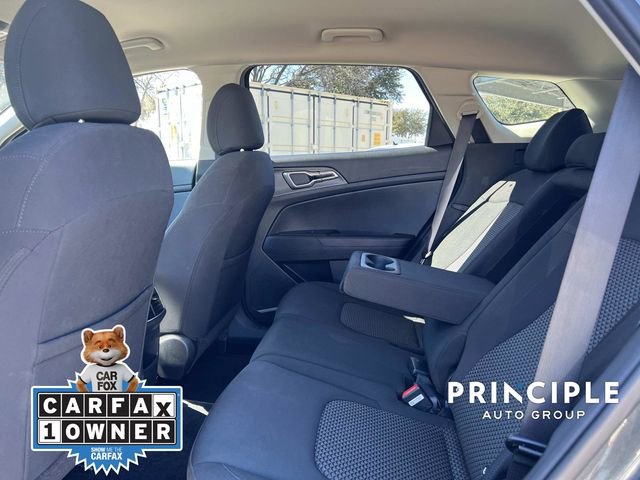 Used 2024 Kia Sportage LX AWD/4WD image 28