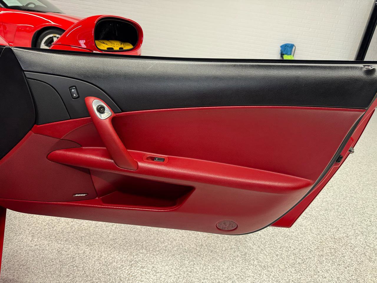 Used 2005 Chevrolet Corvette Convertible w/ Preferred Equipment Group image 50