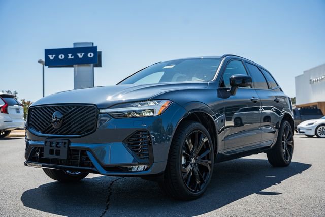 New 2026 Volvo XC60 B5 Ultra w/ Climate Package AWD/4WD image 3