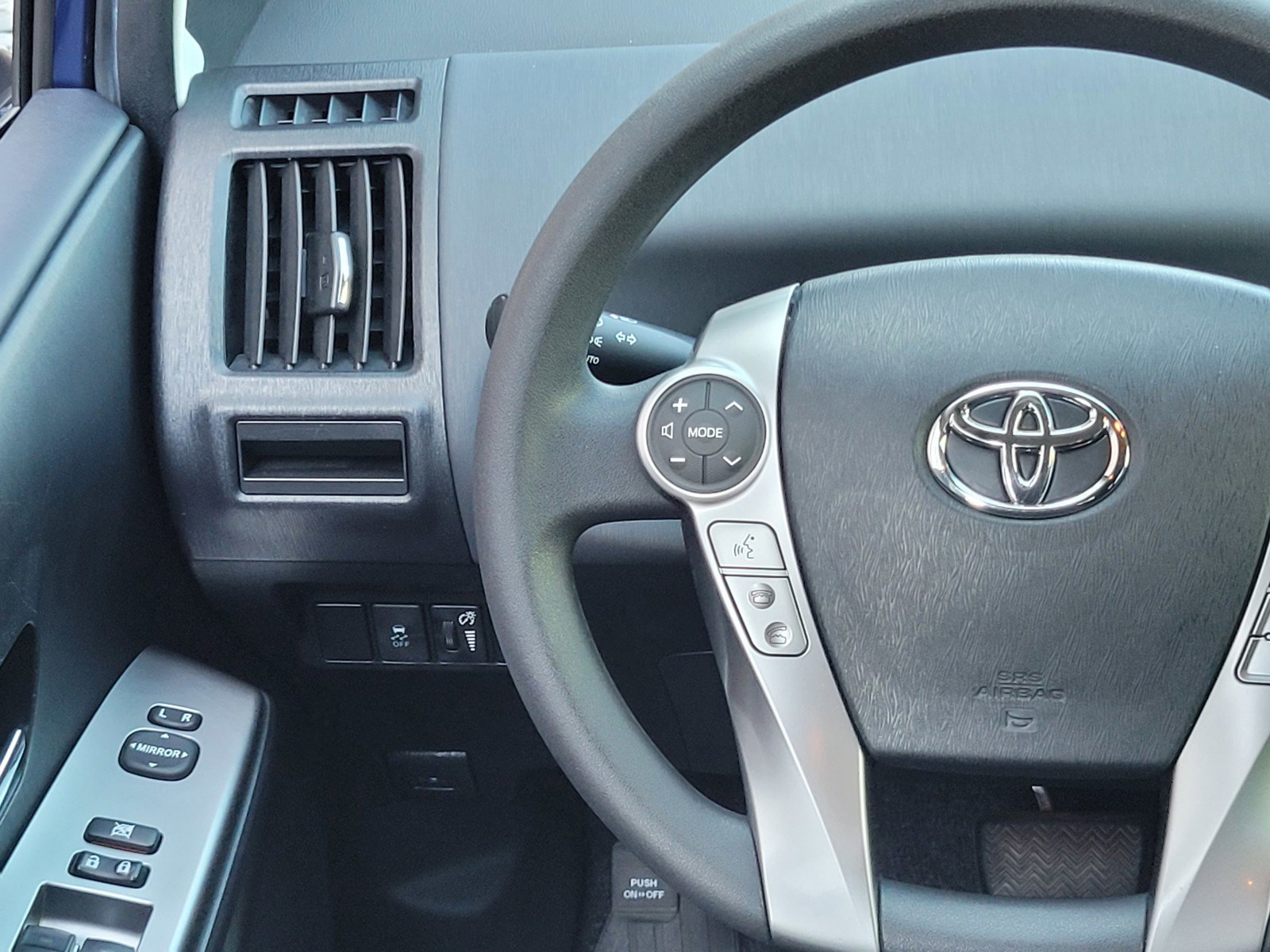 Used 2015 Toyota Prius V Three FWD image 14
