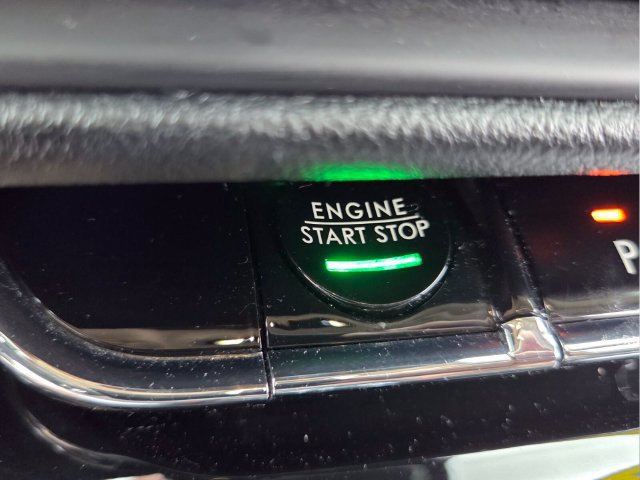 Used 2024 Lincoln Corsair Reserve FWD image 25