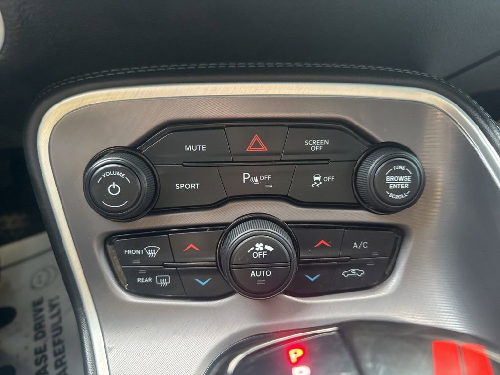 Used 2022 Dodge Challenger GT image 19