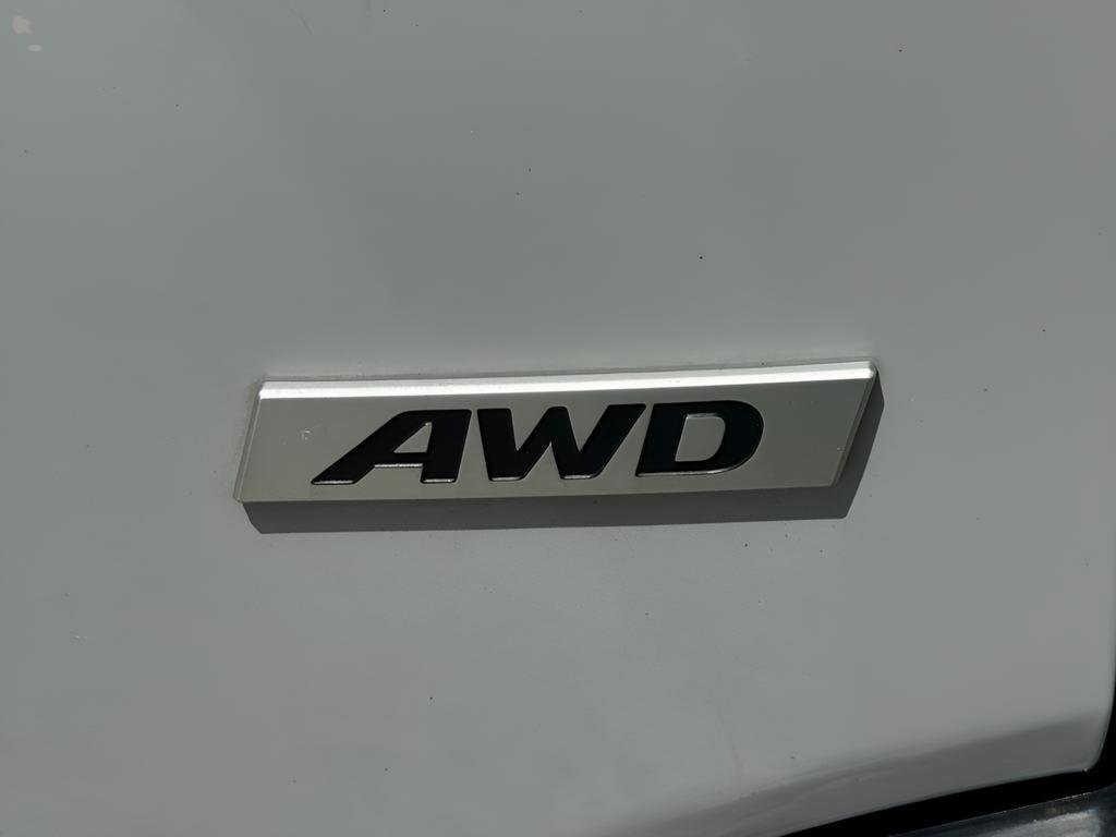 Used 2023 Hyundai Kona SE AWD/4WD image 10