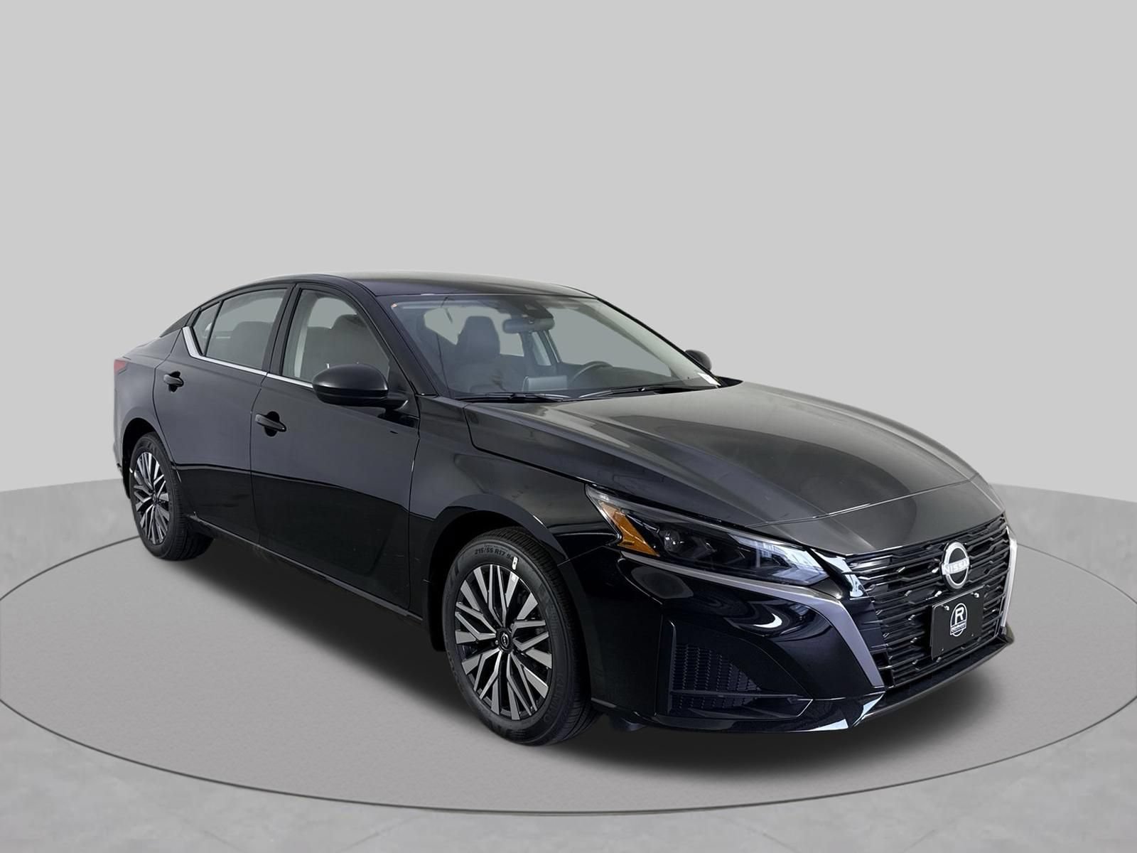 New 2026 Nissan Altima 2.5 SV AWD/4WD image 3