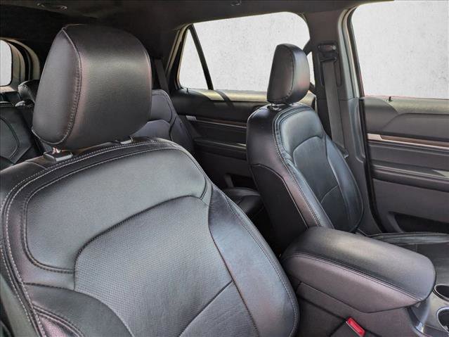Used 2019 Ford Explorer Limited w/ Class III Trailer Tow Package FWD image 20