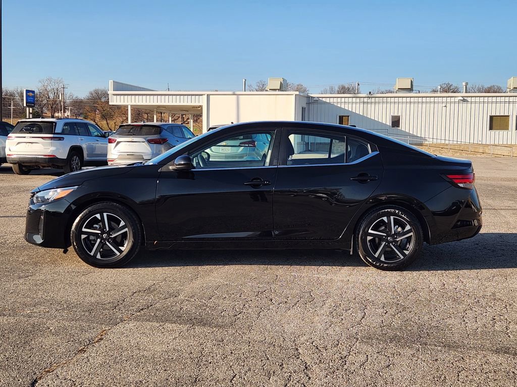 Used 2024 Nissan Sentra SV image 4