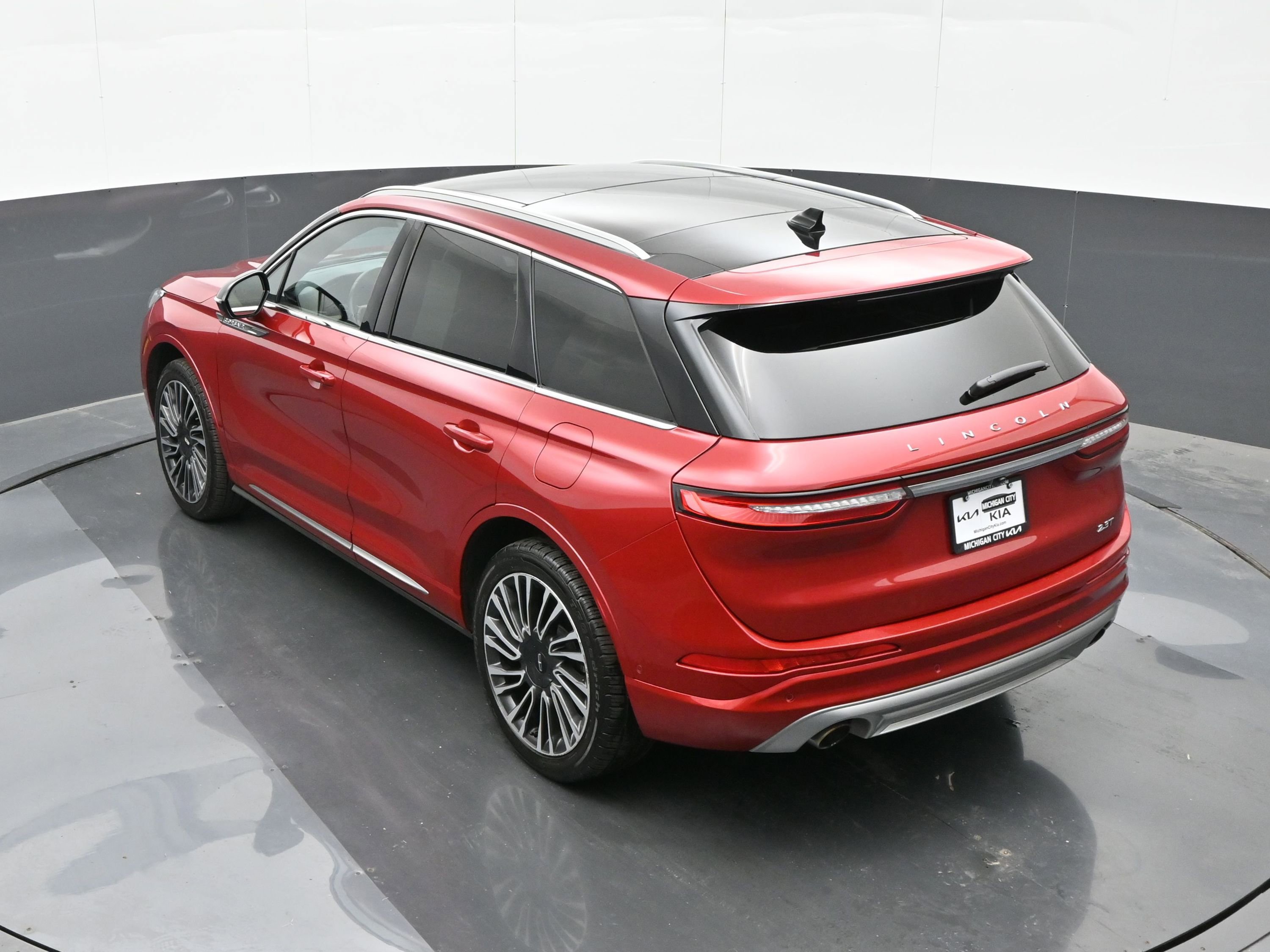 Used 2020 Lincoln Corsair Reserve w/ Equipment Group 202A AWD/4WD image 35