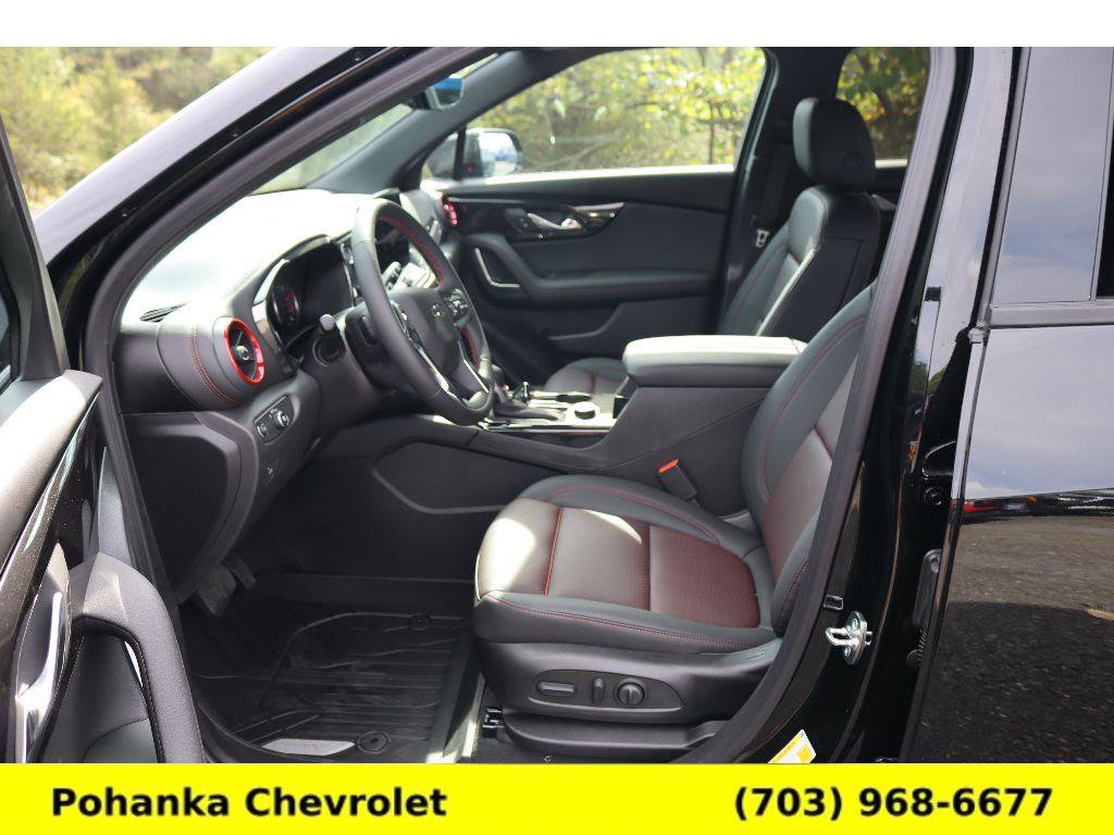 New 2025 Chevrolet Blazer RS w/ Driver Confidence II Package image 27