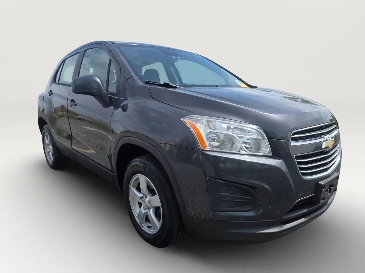 Used 2016 Chevrolet Trax LS AWD/4WD image 8