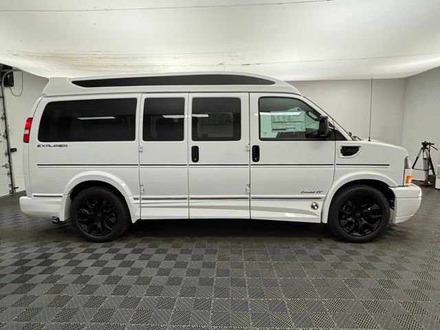 New 2026 GMC Savana 2500 w/ Driver Convenience Package RWD image 6