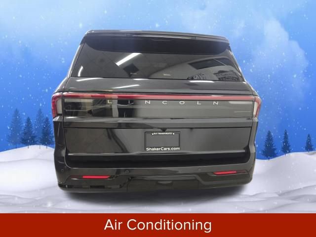 New 2025 Lincoln Navigator Reserve w/ Jet Appearance Package image 6