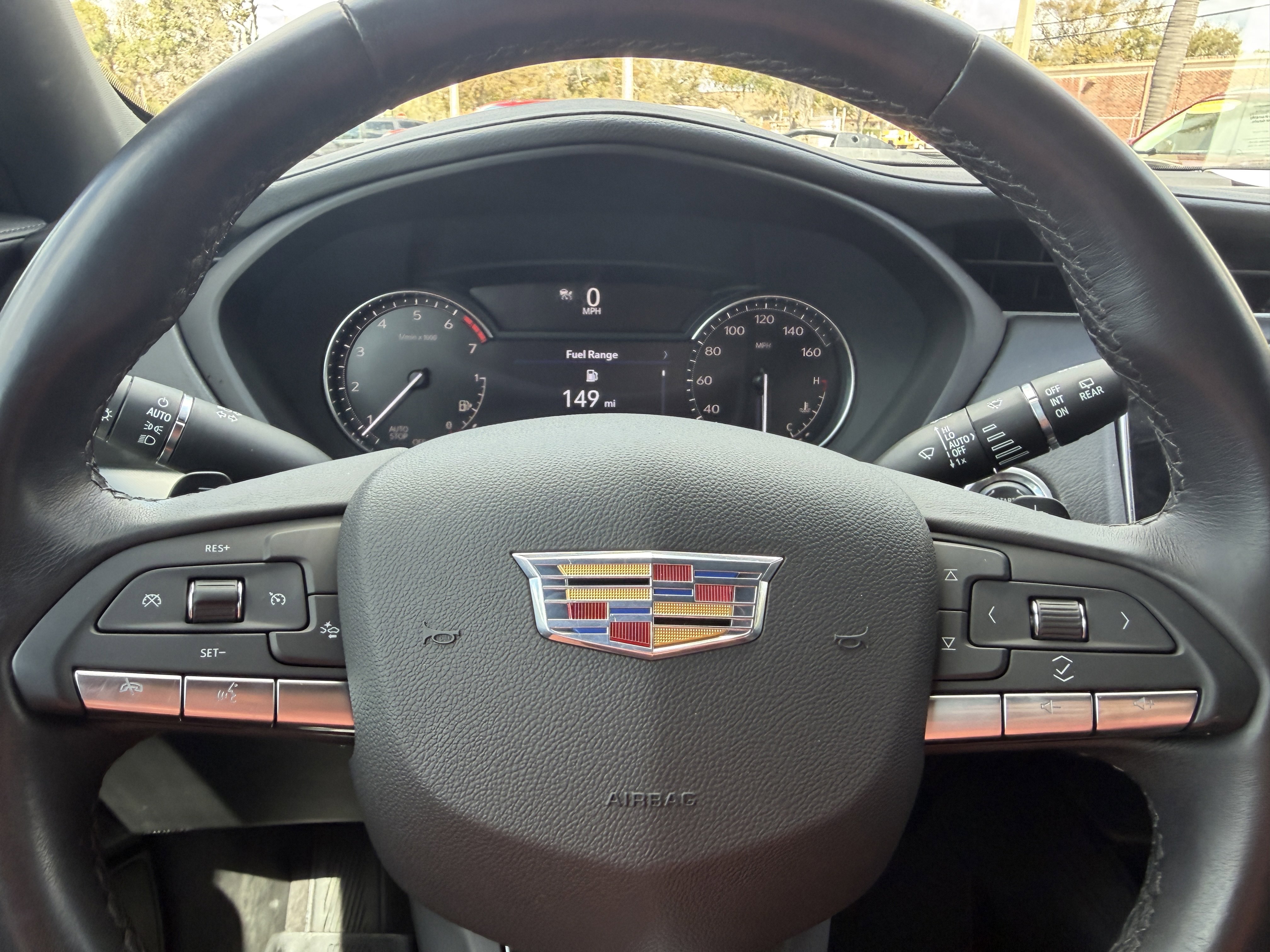 Certified 2023 Cadillac XT4 Premium Luxury w/ Enhanced Visibility Package image 28