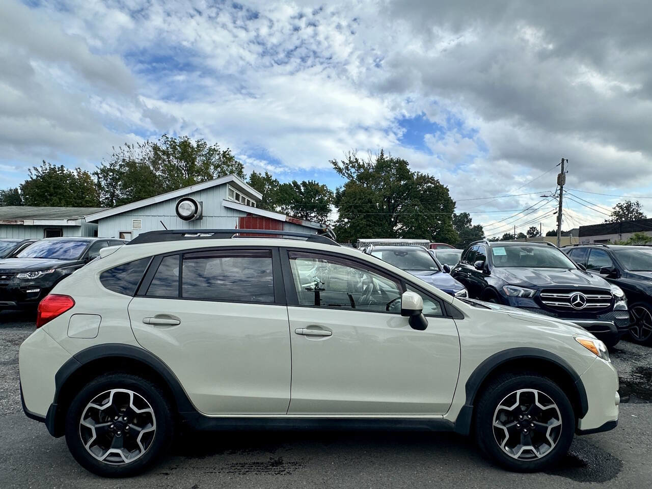 Used 2013 Subaru Crosstrek 2.0i Limited image 9