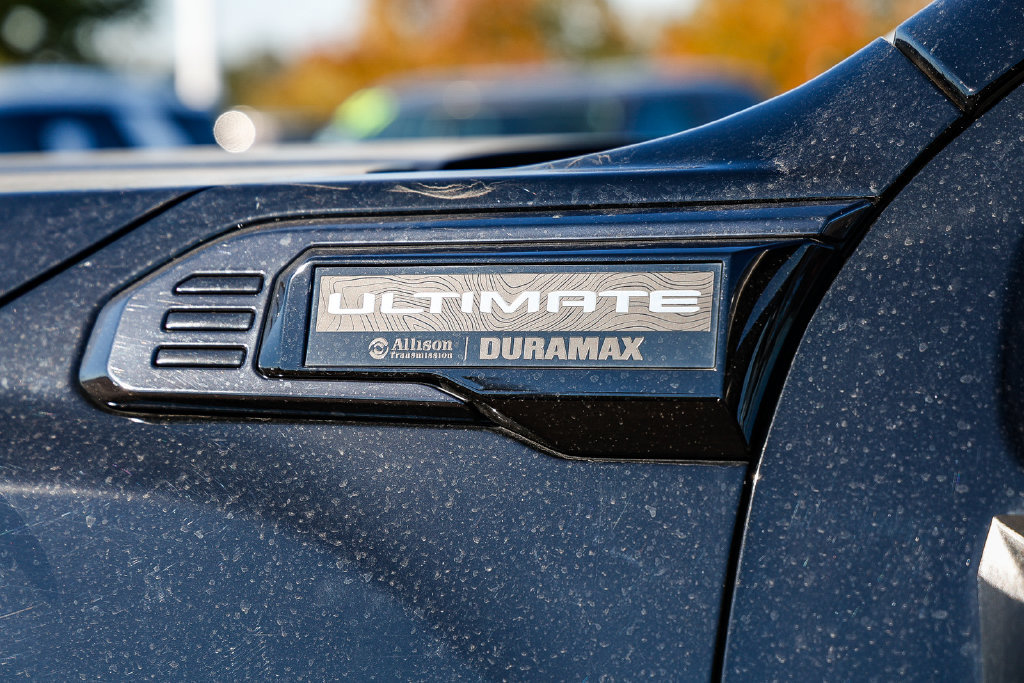 Used 2024 GMC Sierra 2500 Denali Ultimate AWD/4WD image 21