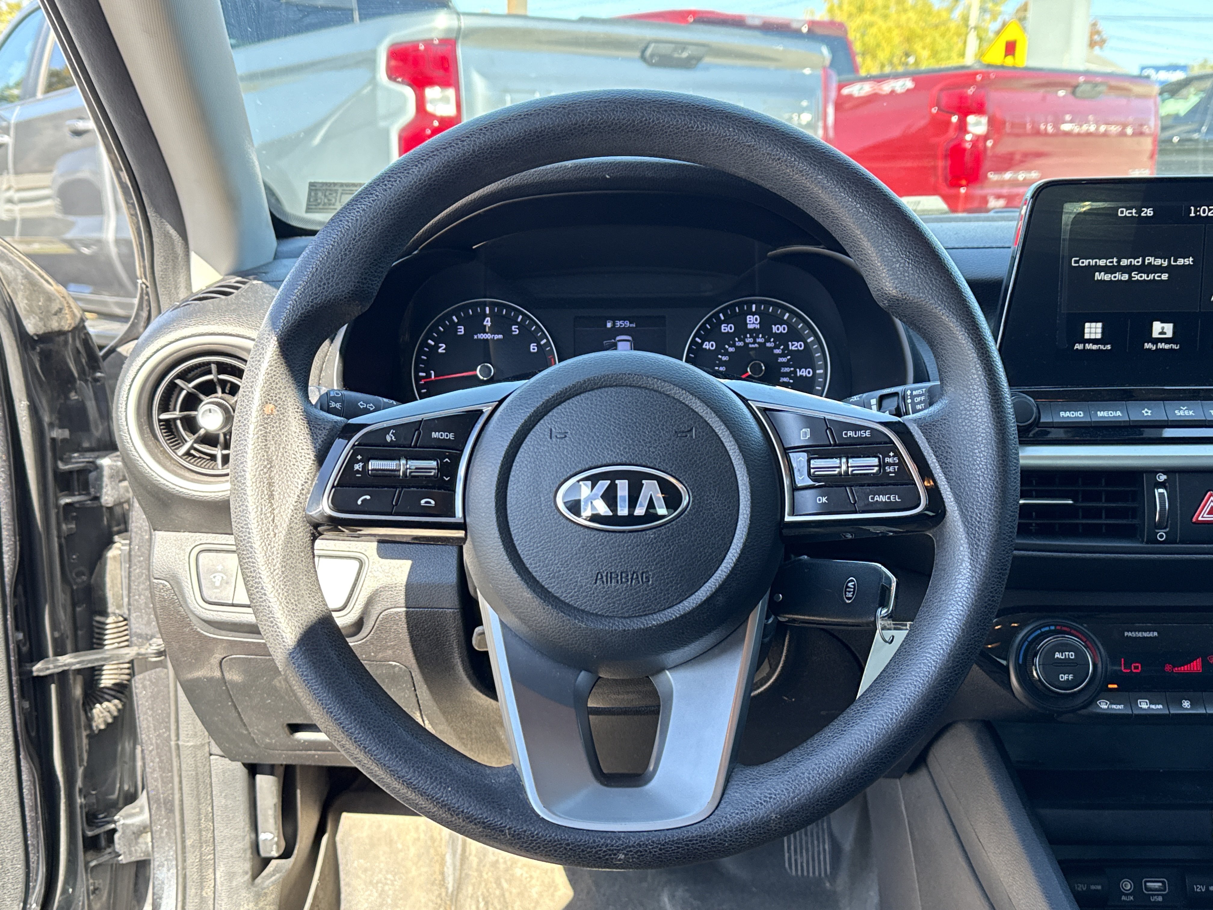 Used 2019 Kia Forte LXS FWD image 17