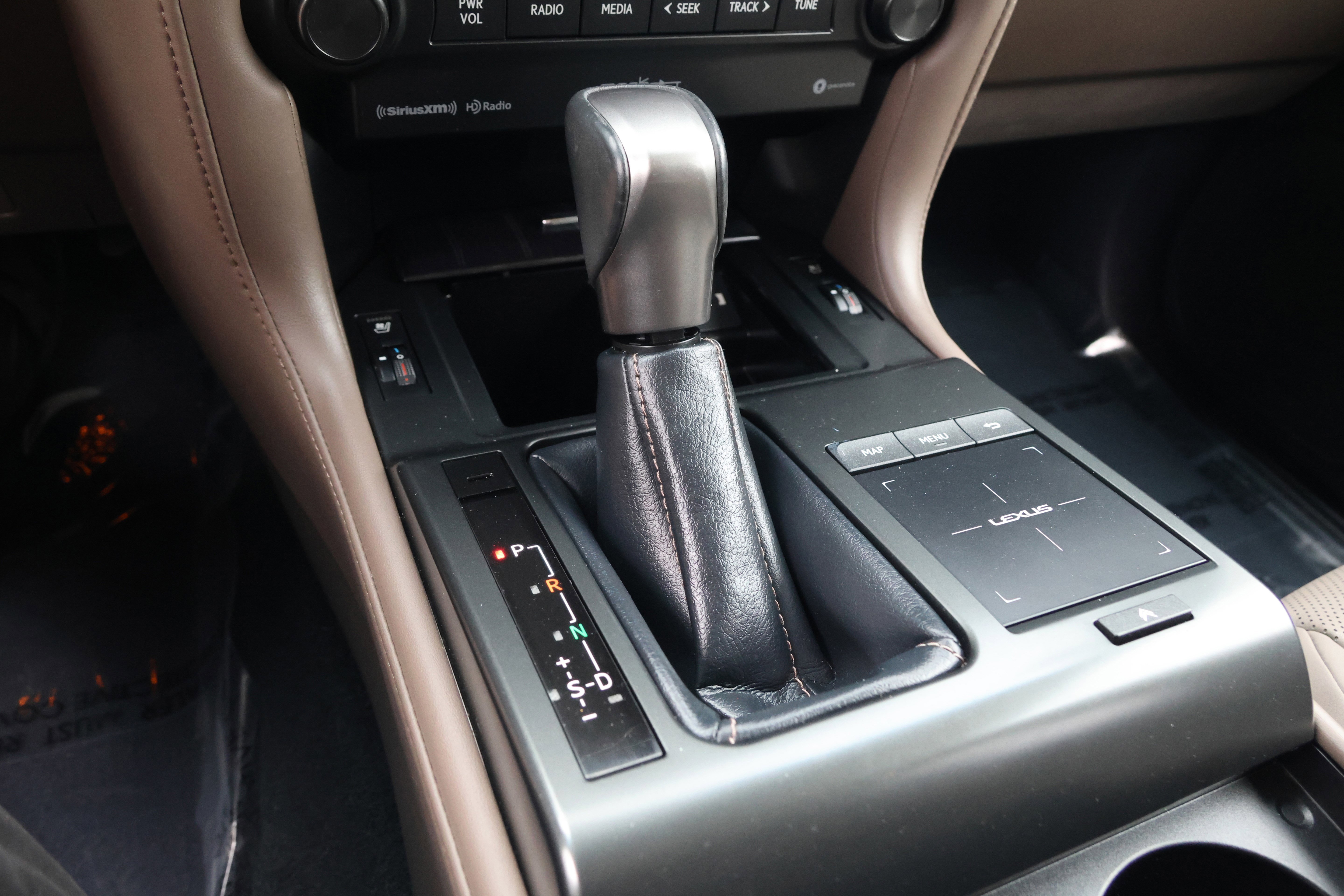 Used 2023 Lexus GX 460 Premium AWD/4WD image 30