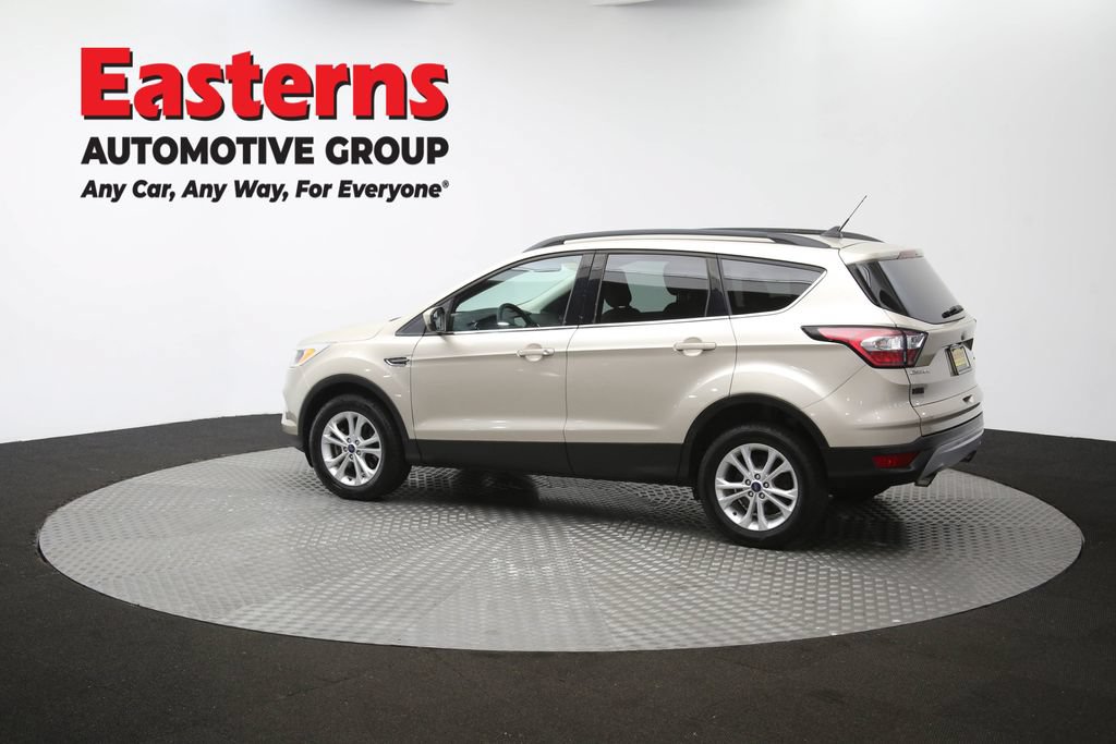 Used 2018 Ford Escape SE w/ SE Sync 3 Package AWD/4WD image 62