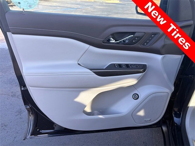 Used 2022 GMC Acadia SLT w/ Preferred Package image 19