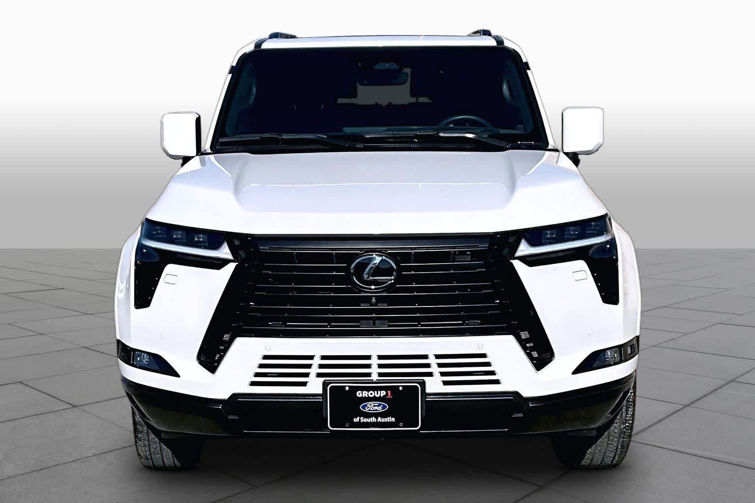 Used 2025 Lexus GX 550 w/ Accessory Package (2T) AWD/4WD image 4
