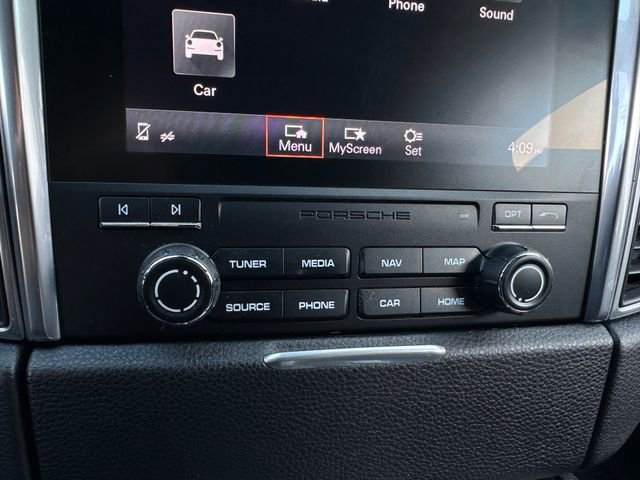 Used 2017 Porsche Macan image 28