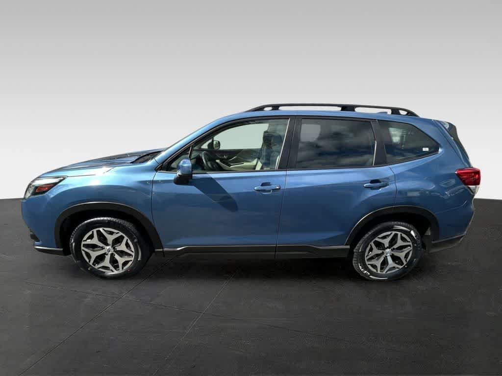 Certified 2023 Subaru Forester Premium AWD/4WD image 3