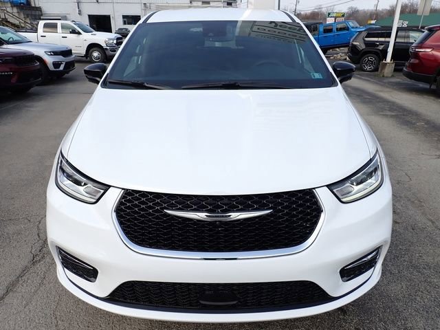 New 2026 Chrysler Pacifica Select image 10