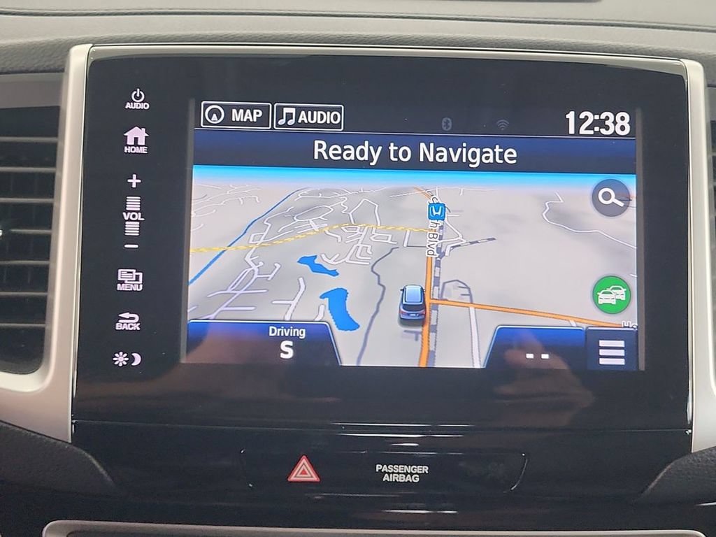 Used 2018 Honda Pilot Elite image 14