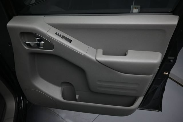 Used 2021 Nissan Frontier SV AWD/4WD image 29