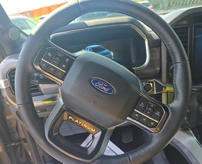 Used 2025 Ford F150 Platinum AWD/4WD image 7