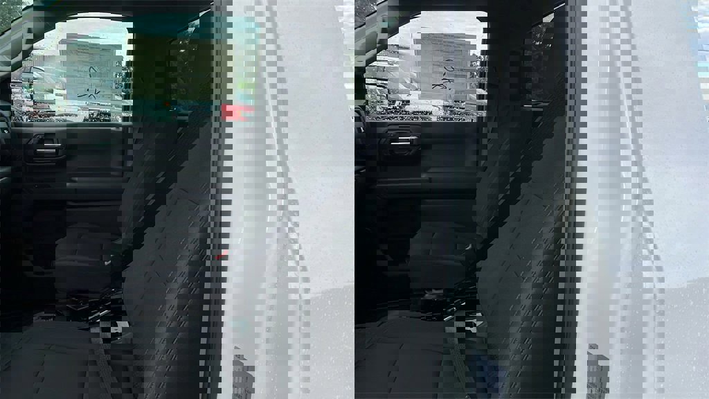 New 2025 Chevrolet Silverado 1500 W/T image 13