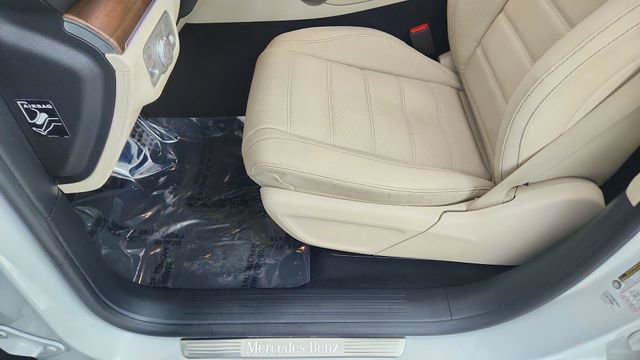 Used 2024 Mercedes-Benz GLS 450 4MATIC image 38