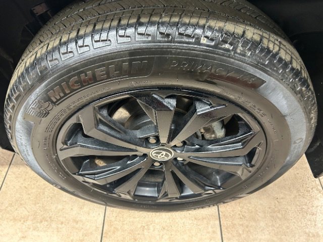 Used 2022 Toyota RAV4 XSE w/ Protection Package (TMS) AWD/4WD image 21