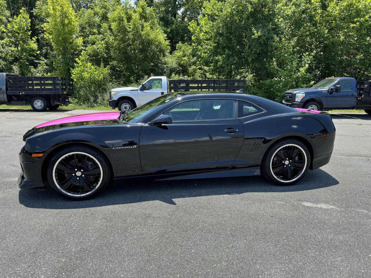 Used 2010 Chevrolet Camaro SS image 25