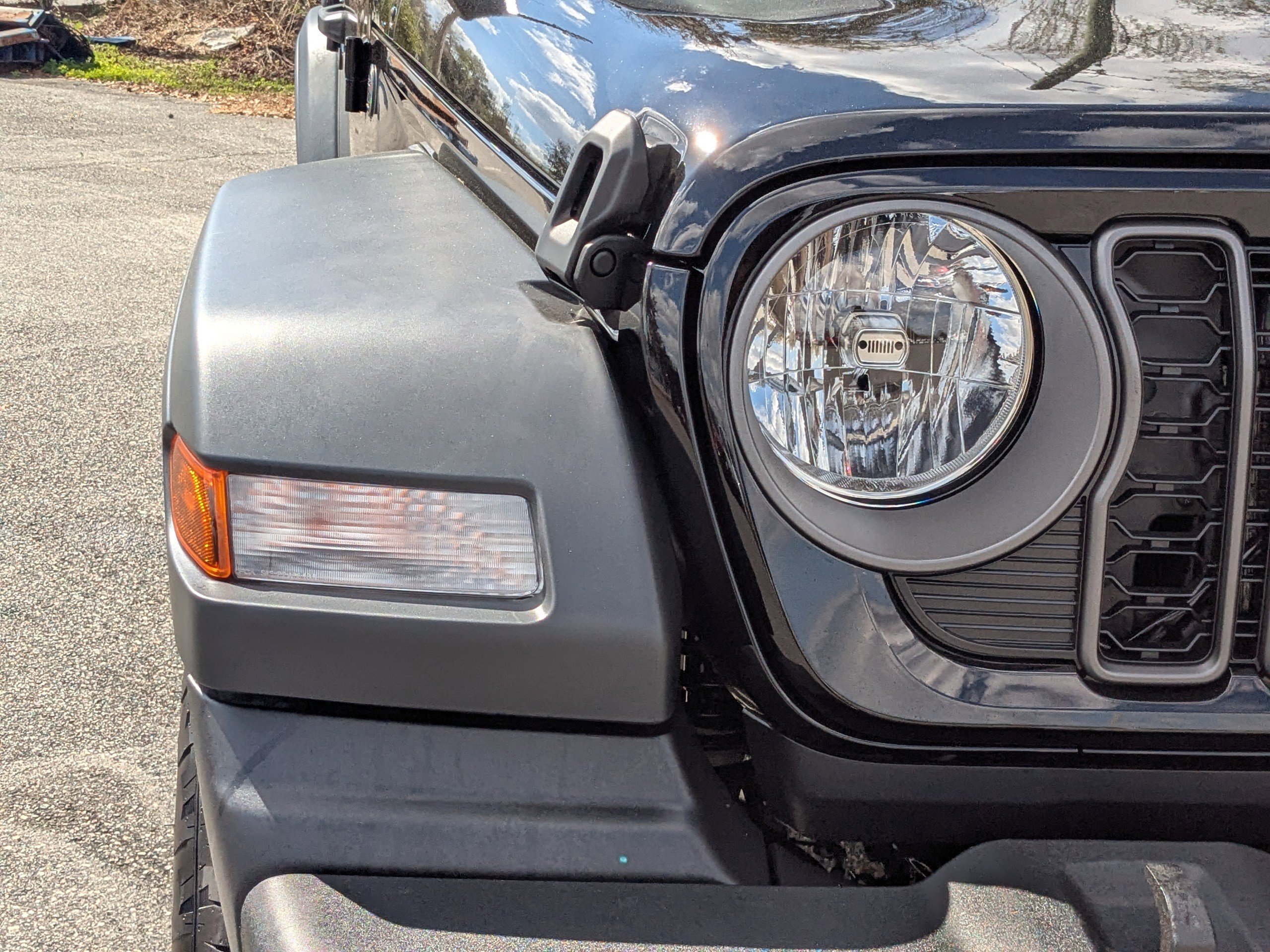 New 2026 Jeep Wrangler Unlimited Sport image 9