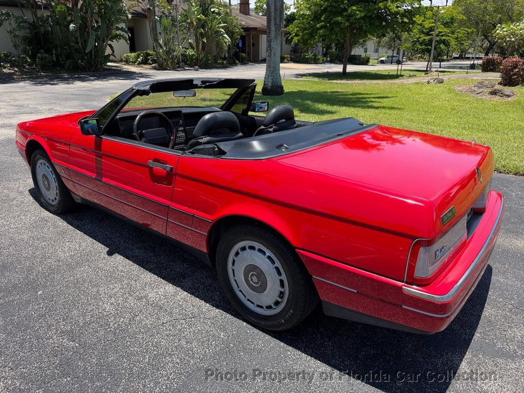 Used 1990 Cadillac Allante FWD image 3