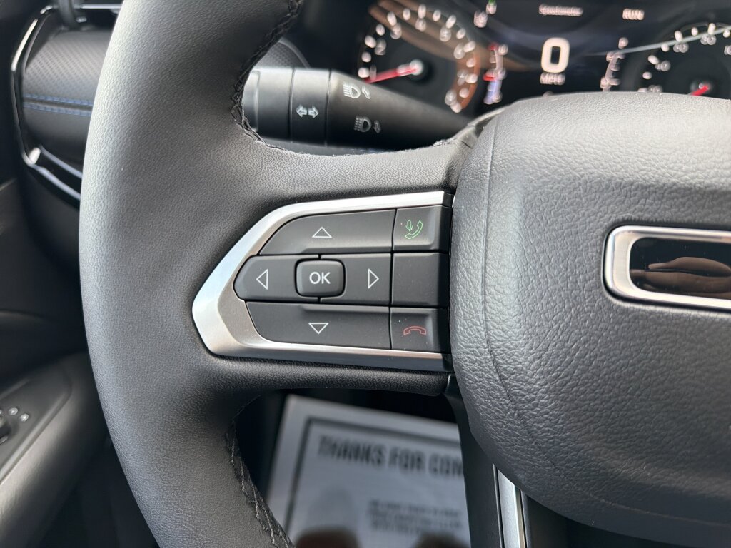 New 2026 Jeep Compass Latitude AWD/4WD image 18