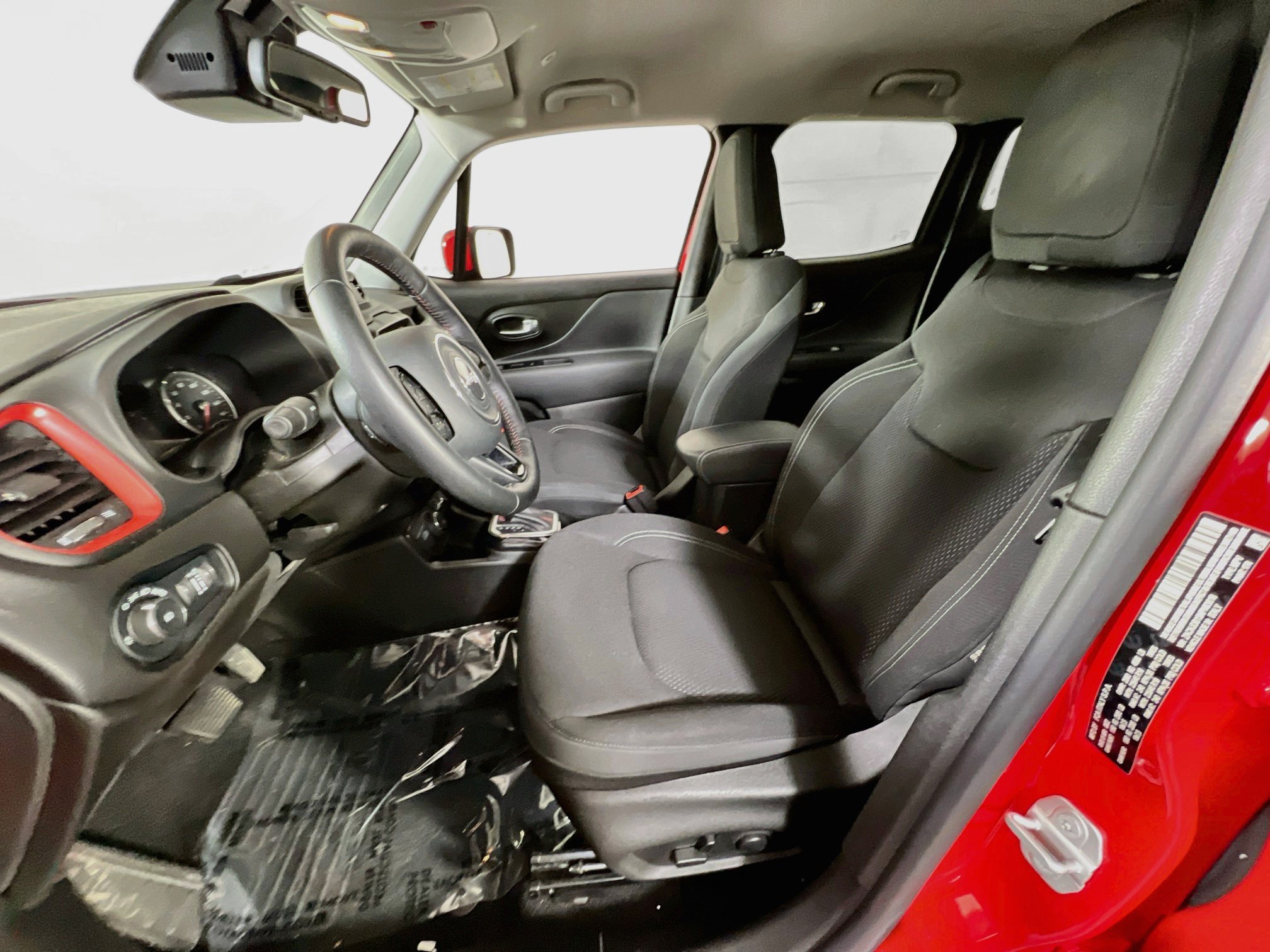 Used 2022 Jeep Renegade Latitude w/ Convenience Group AWD/4WD image 21