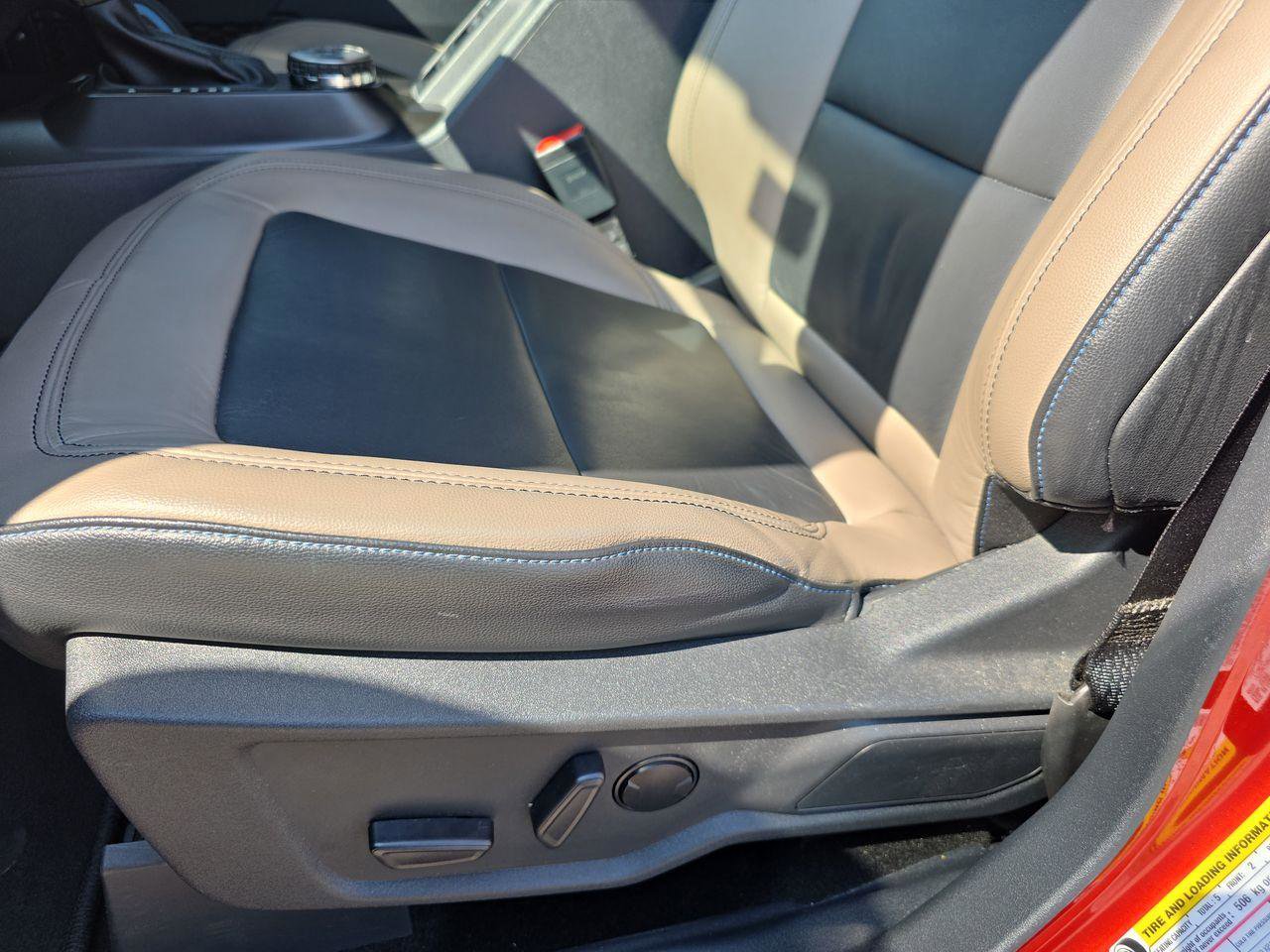 Used 2022 Ford Bronco Wildtrak image 4