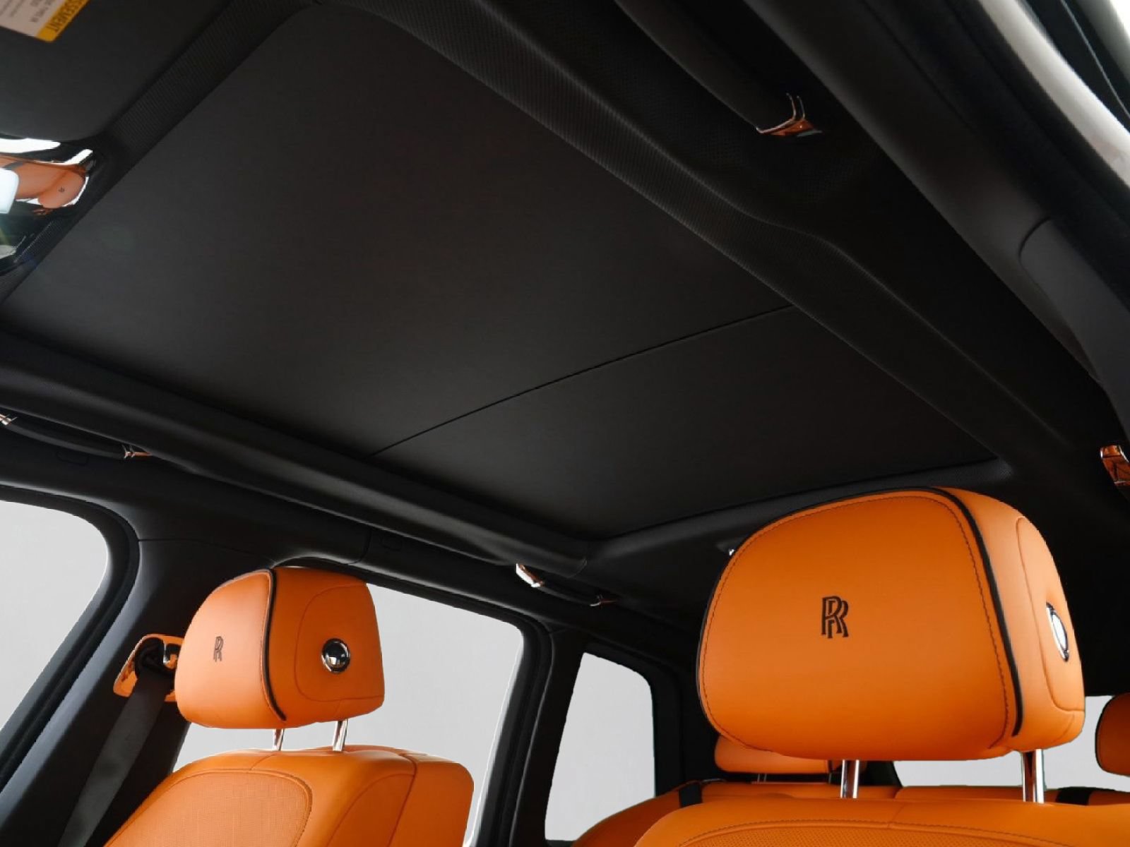 Used 2023 Rolls-Royce Cullinan Black Badge w/ Driver's Package AWD/4WD image 14