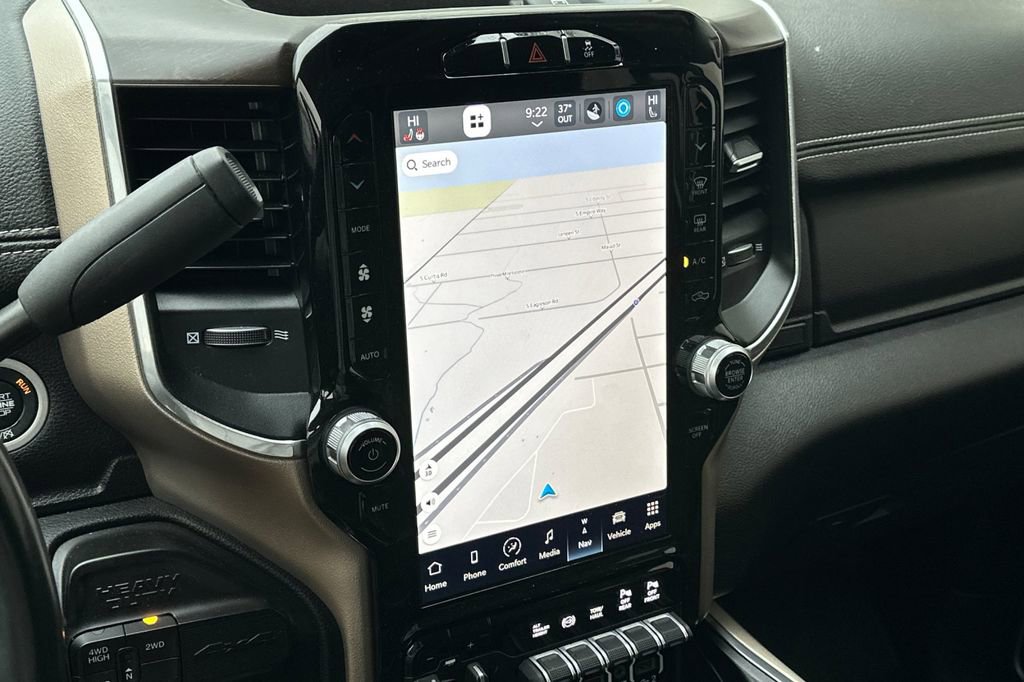 Used 2023 RAM 3500 Laramie AWD/4WD image 17