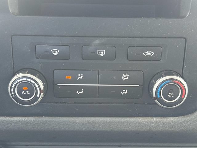 Used 2017 Nissan NV 3500 SV w/ SV Technology Package RWD image 29