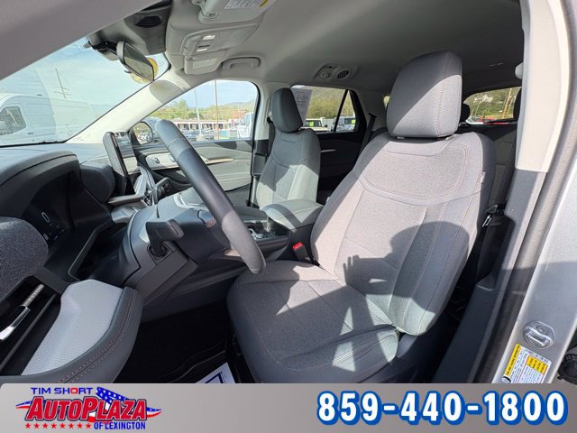 Used 2025 Ford Explorer Active AWD/4WD image 28