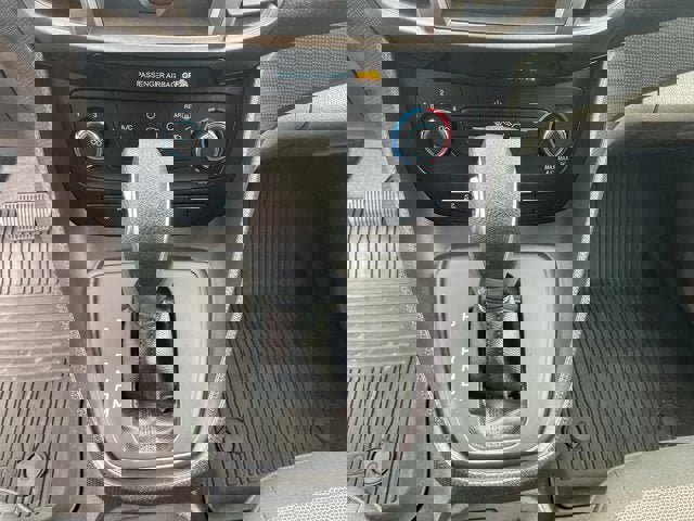 Used 2022 Ford Transit Connect XL image 19