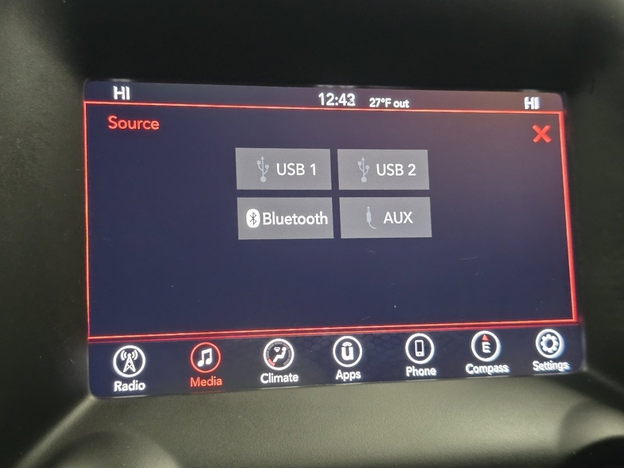 Used 2019 Dodge Durango SXT image 4