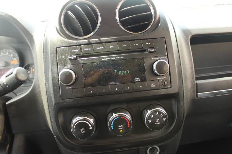 Used 2014 Jeep Patriot Sport FWD image 17