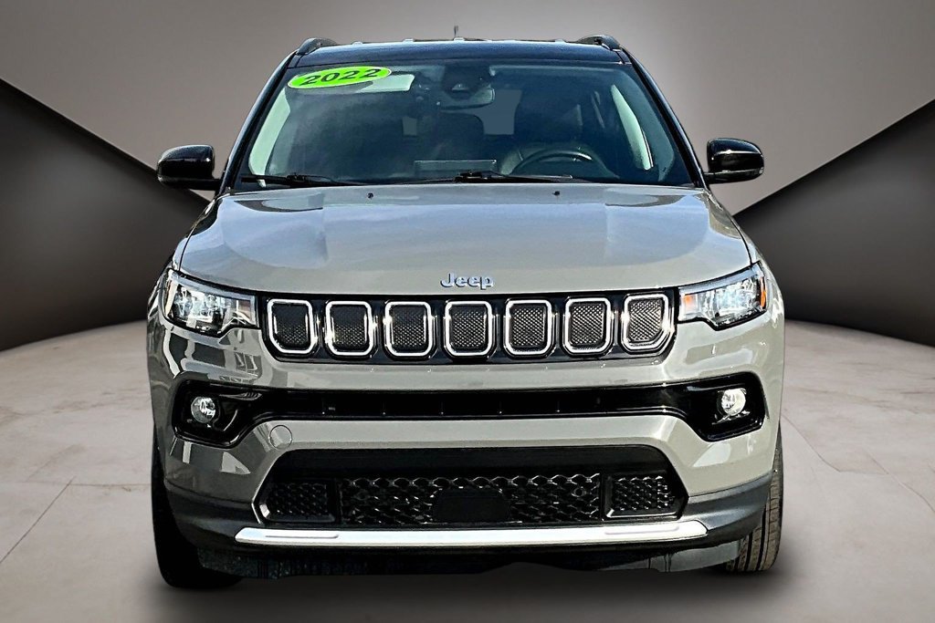 Used 2022 Jeep Compass Limited AWD/4WD image 2