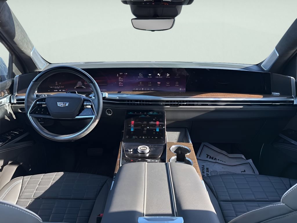Used 2025 Cadillac Escalade Sport Platinum image 17