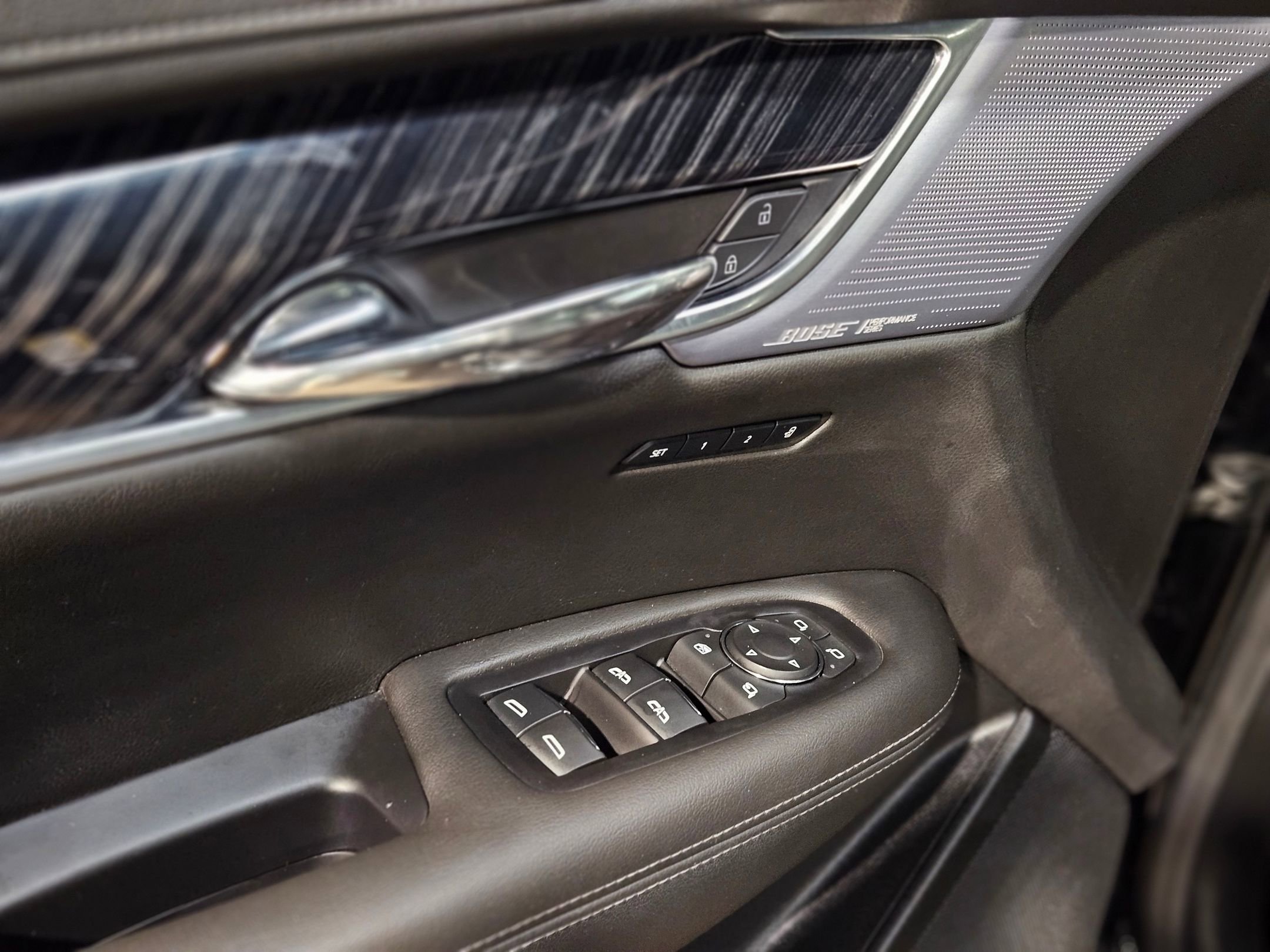 Used 2024 Cadillac XT6 Premium Luxury image 21
