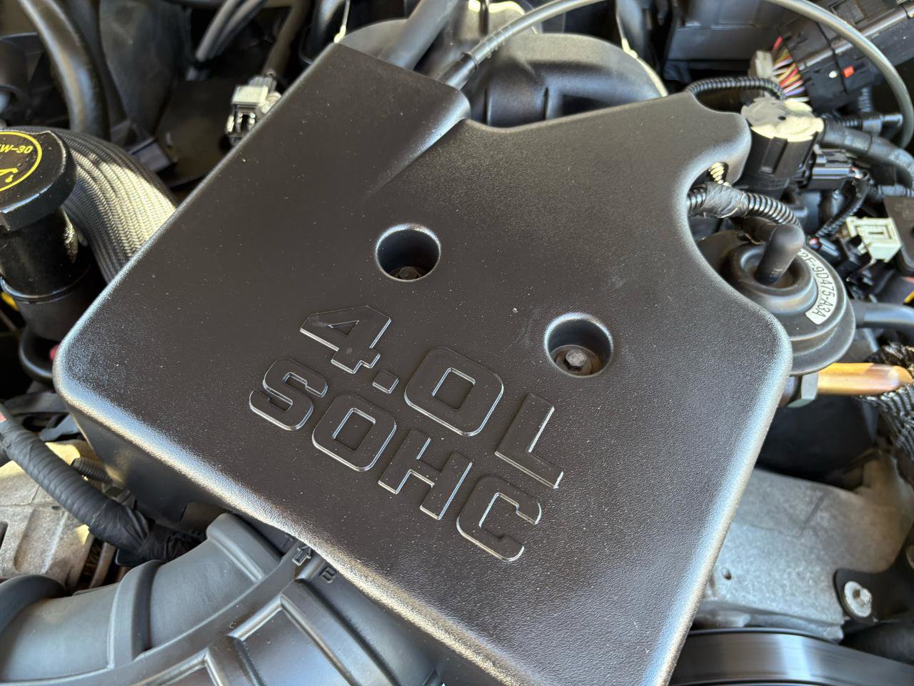 Used 2001 Ford Explorer Sport Trac 2WD image 38